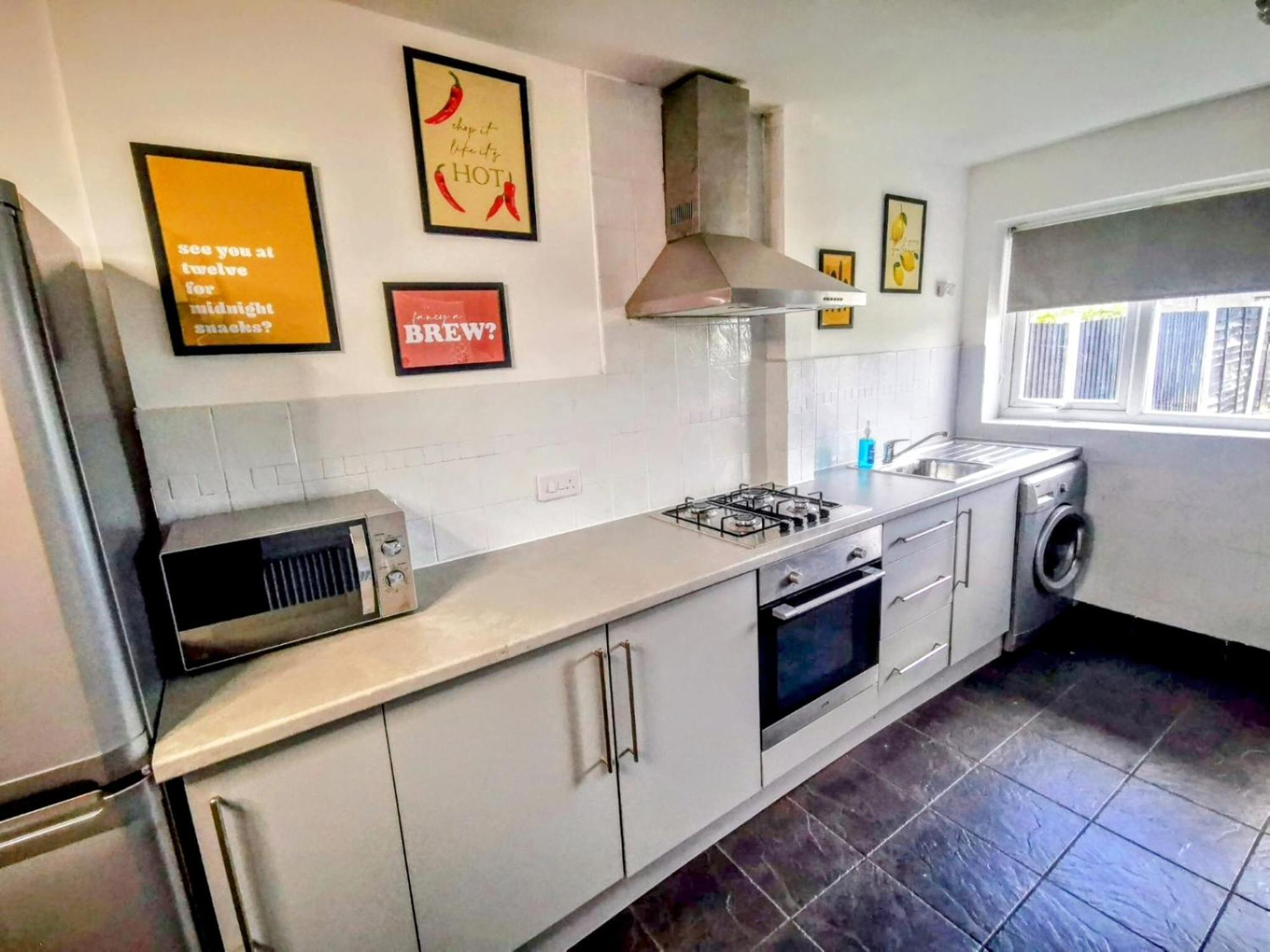 No 7 - Bright, Spacious 3 Bed Home With Parking & Wifi Huyton Exteriér fotografie